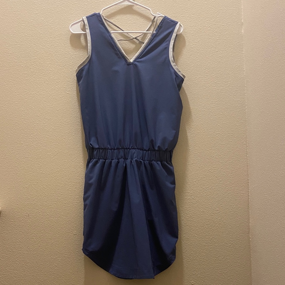 Lolë blue  v neck blue athletic dress size small